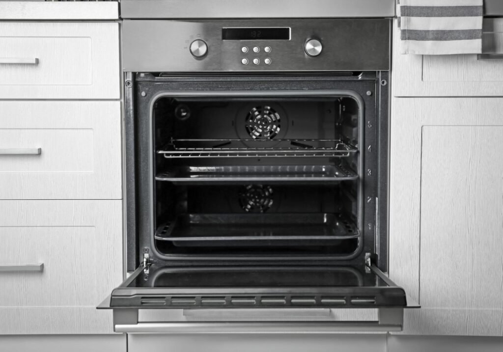 How-Do-You-Measure-the-Perfect-Fit-Avoid-Costly-Mistakes-1024x717 How to Choose the Right Oven for Small Spaces